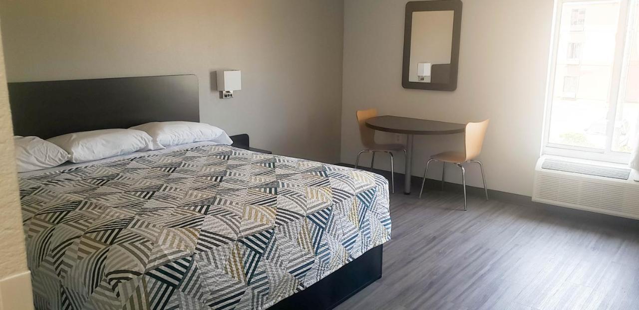 Motel 6 Mobile, Al - Airport Blvd Luaran gambar